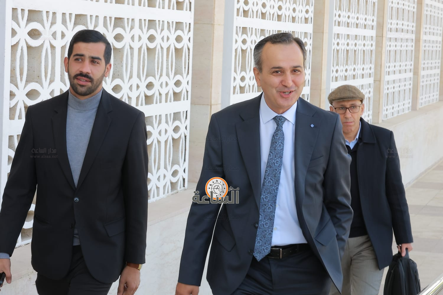 Madar Al-Saa Images 0.0230094767511837