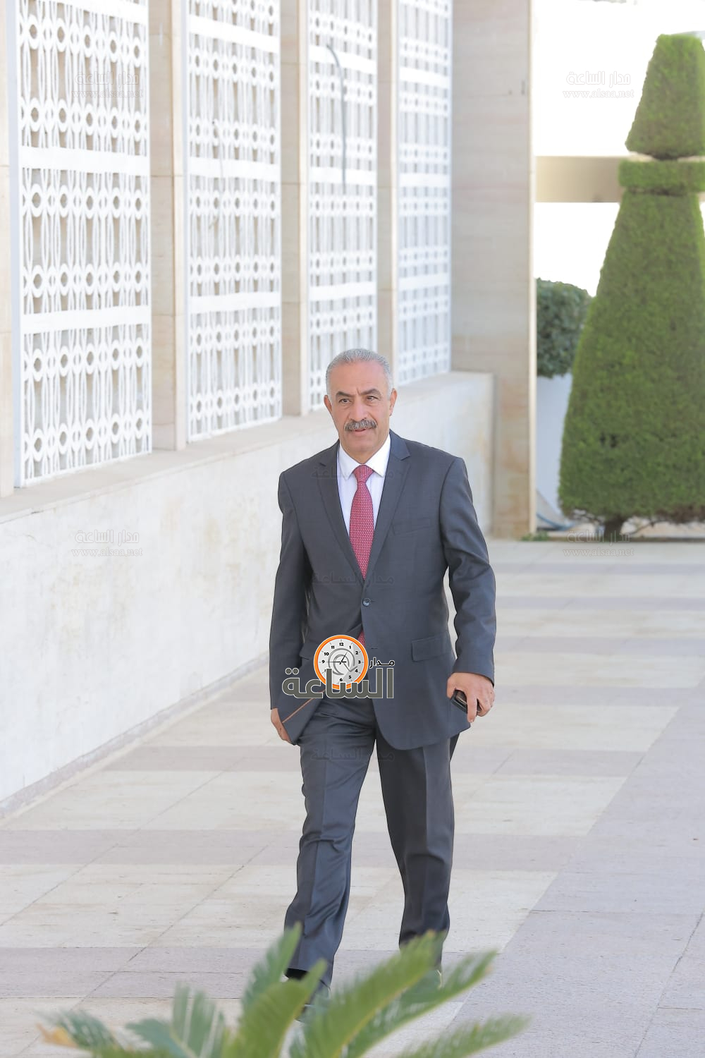 Madar Al-Saa Images 0.03363520283440613