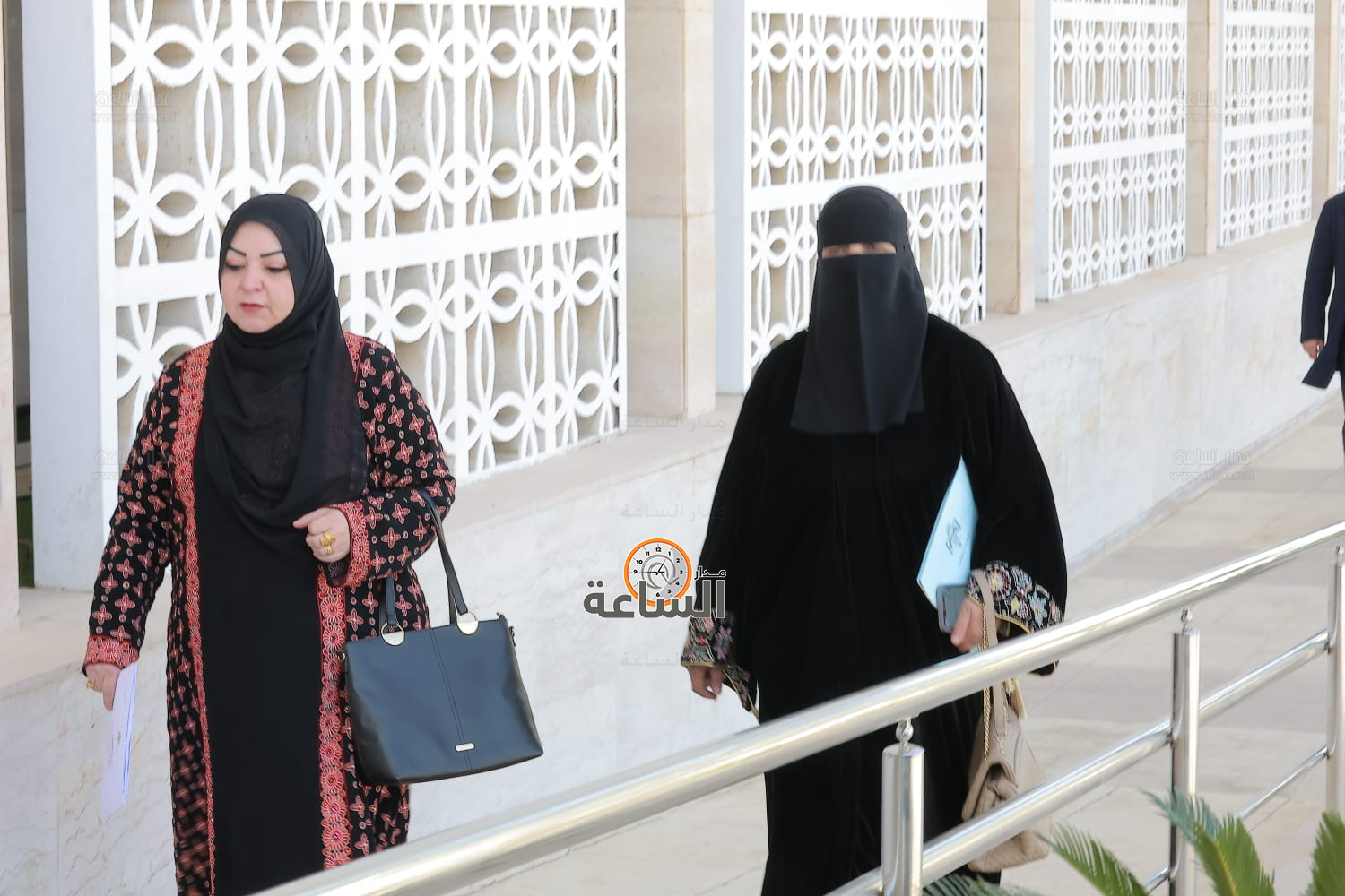 Madar Al-Saa Images 0.34677686690886467