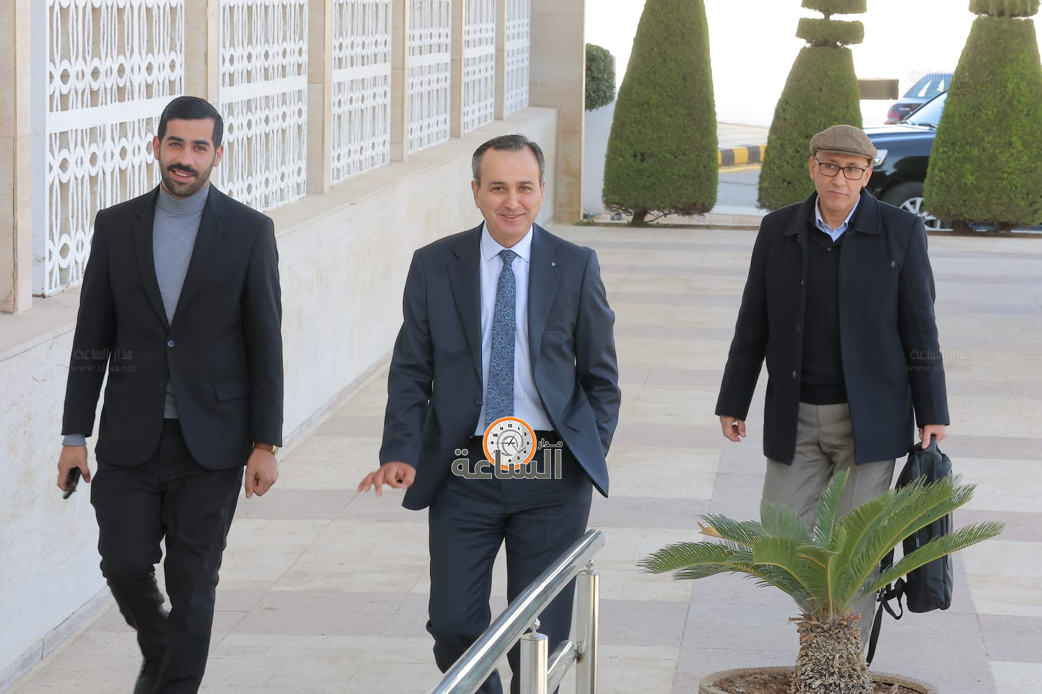 Madar Al-Saa Images 0.24674204807642441