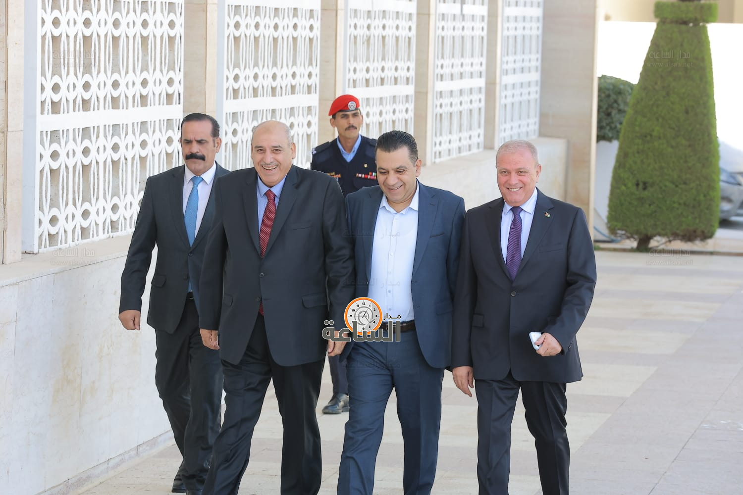 Madar Al-Saa Images 0.15142305763912822