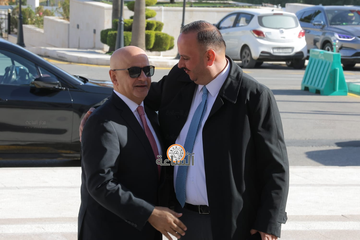 Madar Al-Saa Images 0.9997407619729857