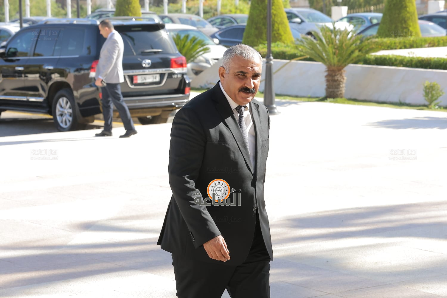 Madar Al-Saa Images 0.46738894059087943