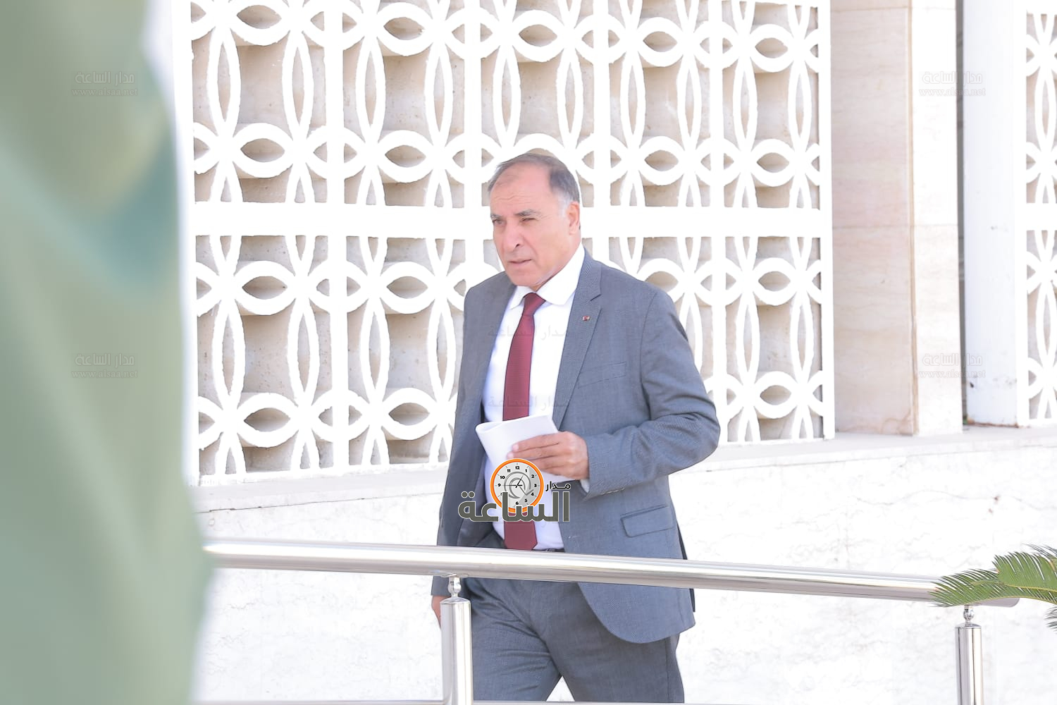 Madar Al-Saa Images 0.824901117700394