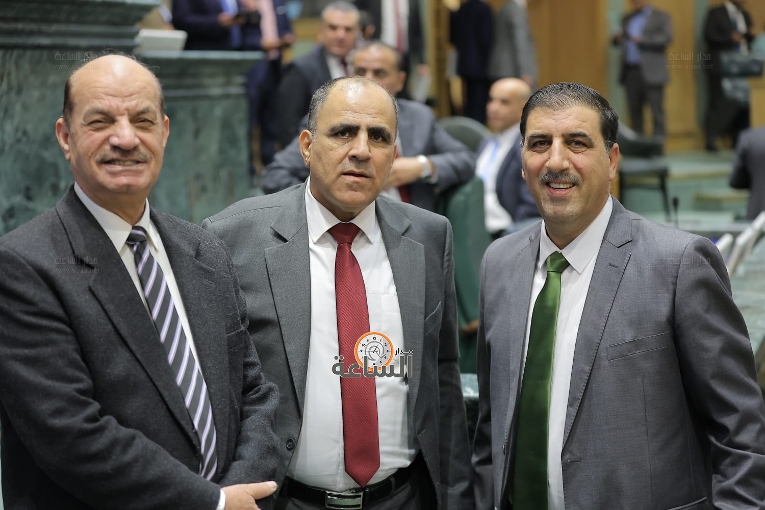 Madar Al-Saa Images 0.4986265190466994