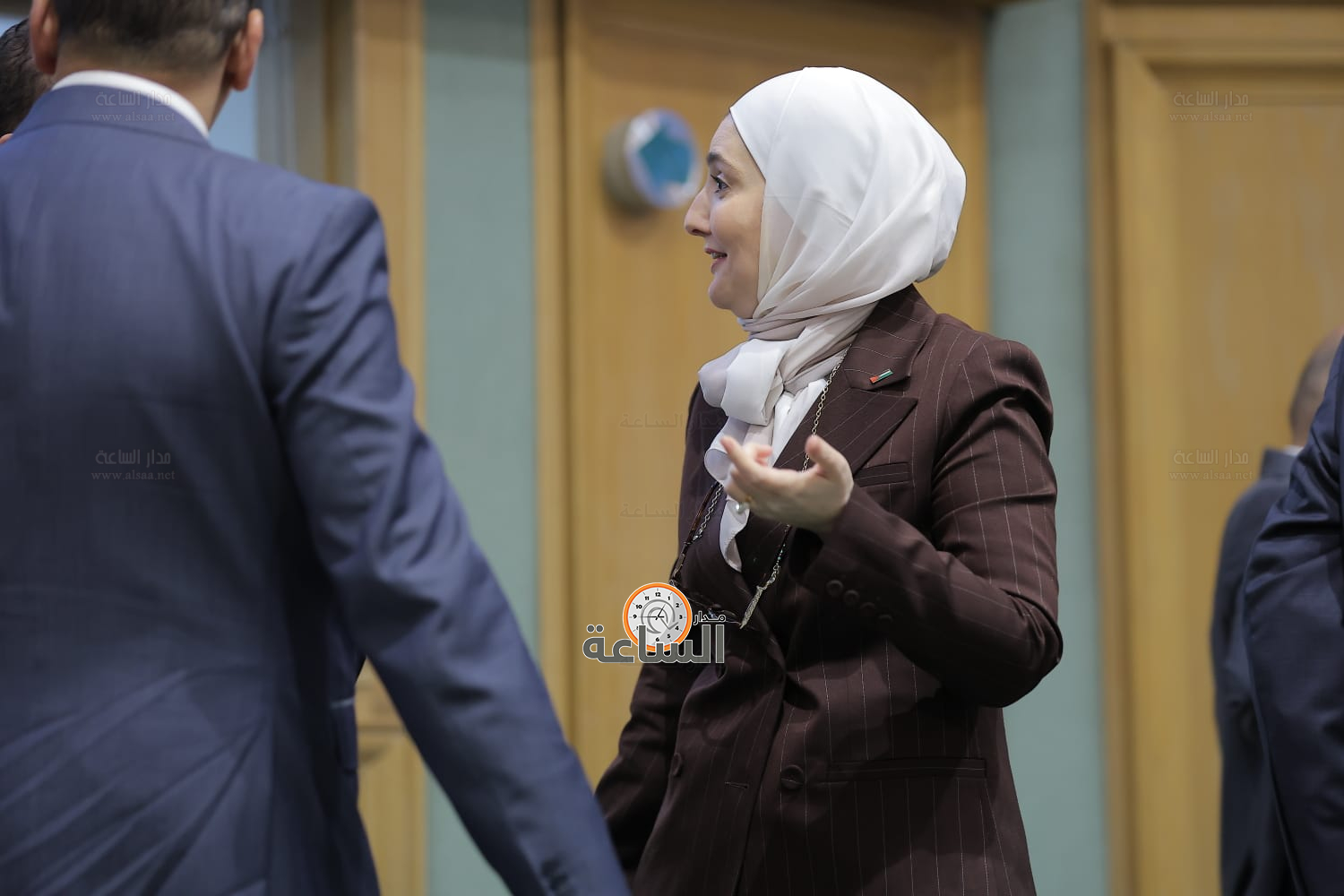 Madar Al-Saa Images 0.3479044636386327