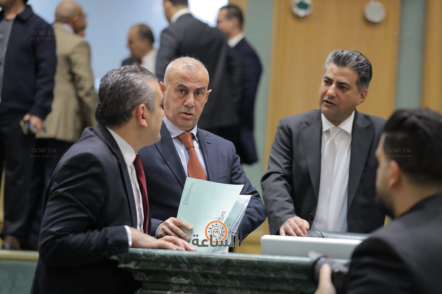 Madar Al-Saa Images 0.5718269680870627