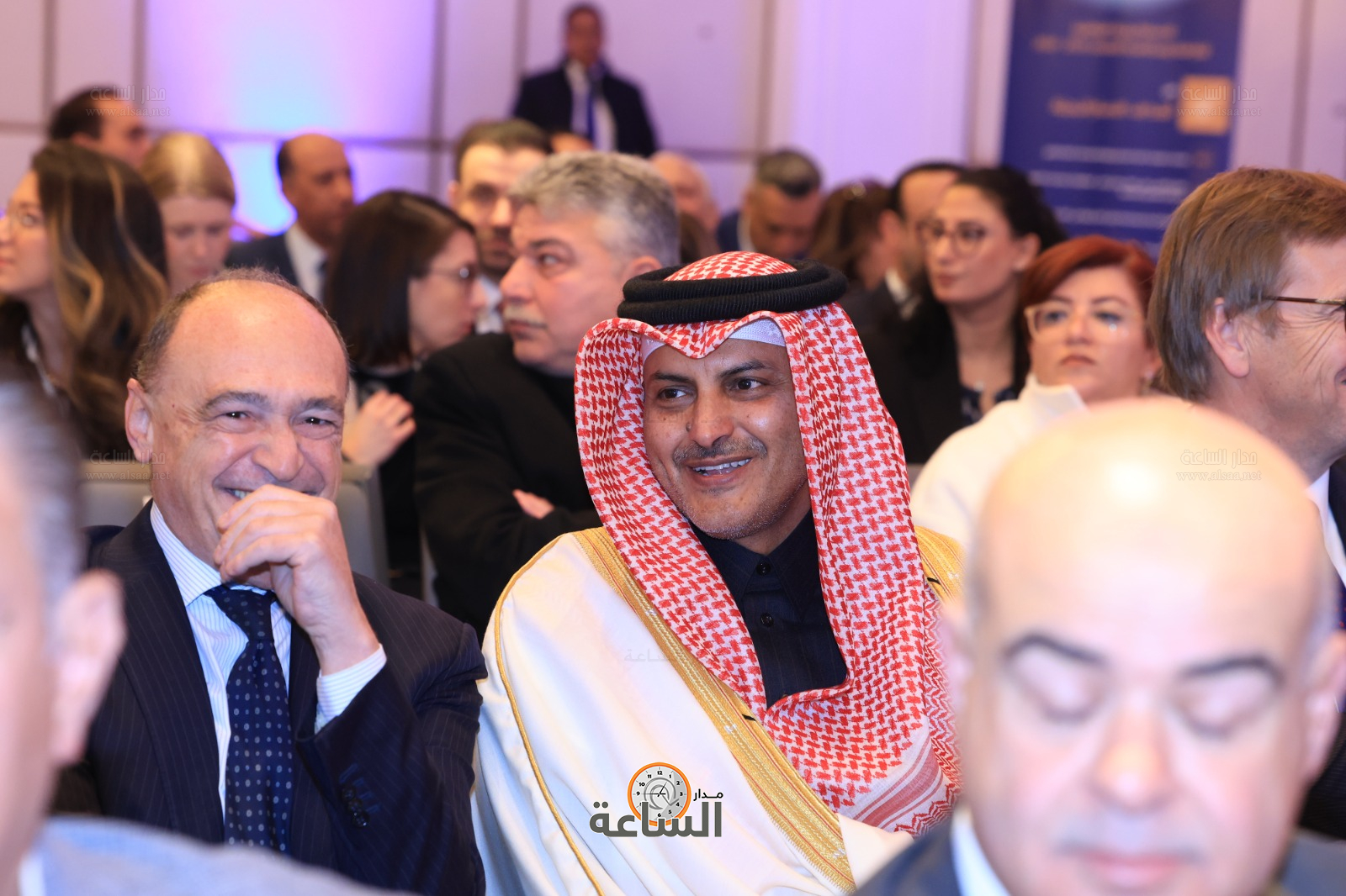 Madar Al-Saa Images 0.8680806830299771