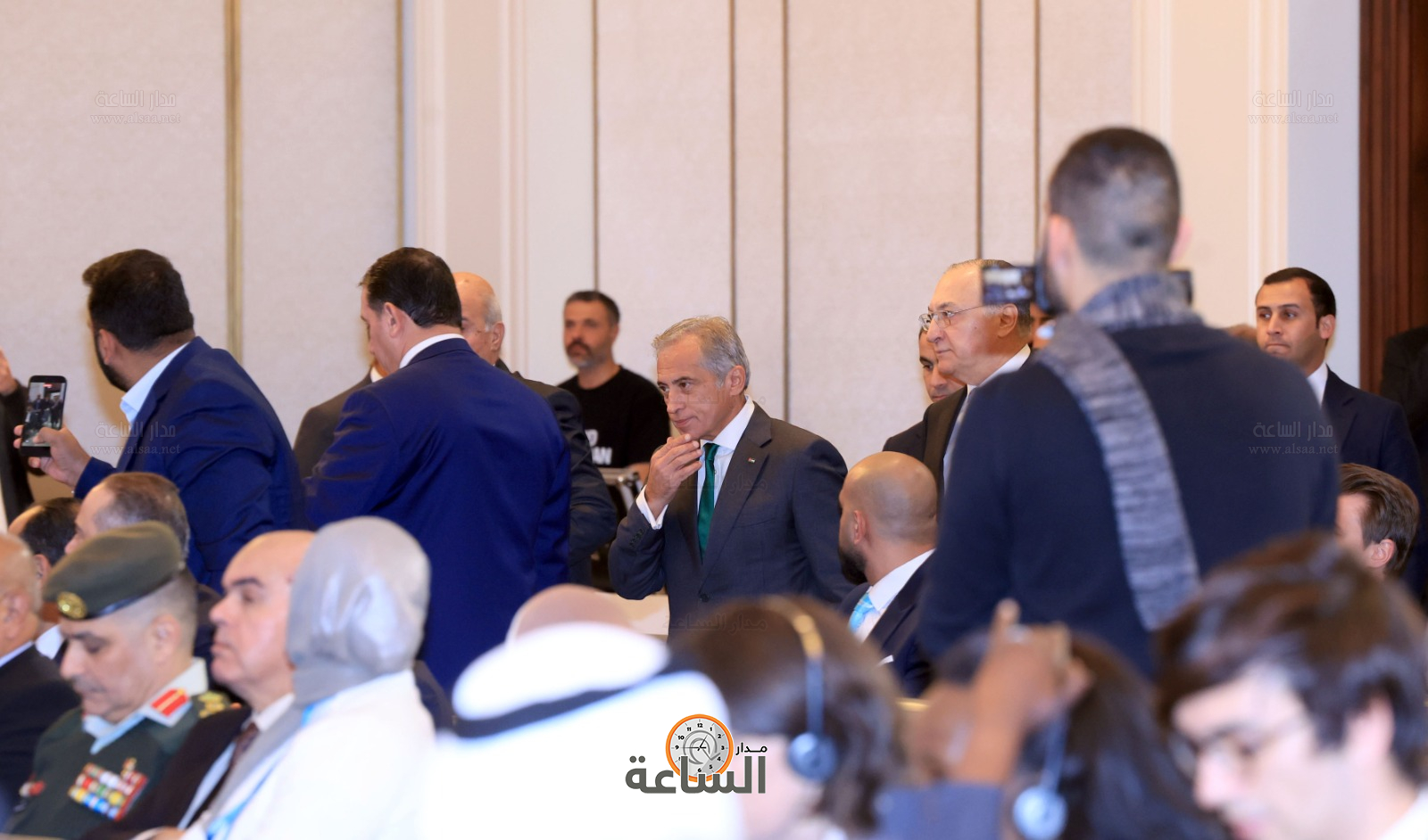 Madar Al-Saa Images 0.3566575642329146