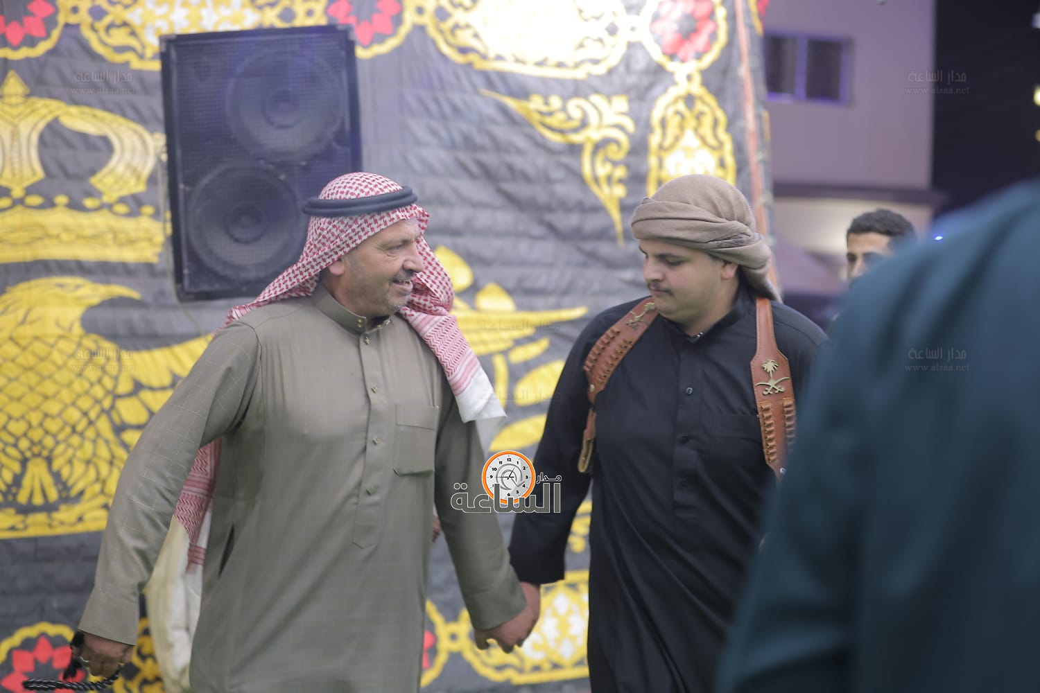 Madar Al-Saa Images 0.7049538307745509