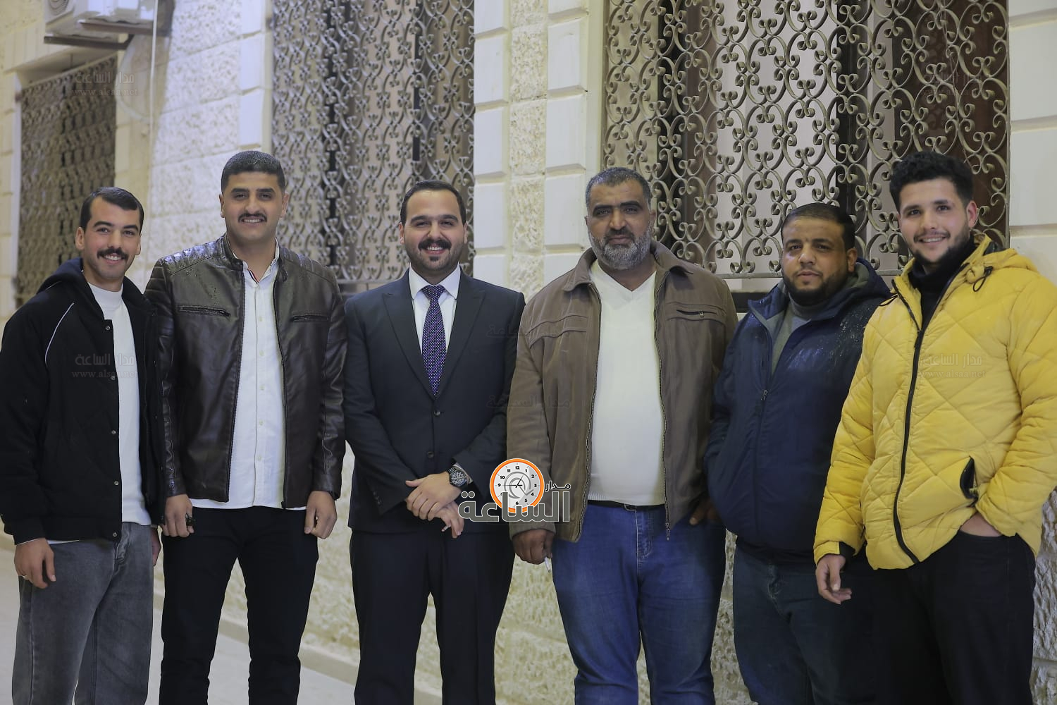 Madar Al-Saa Images 0.14637862302505433