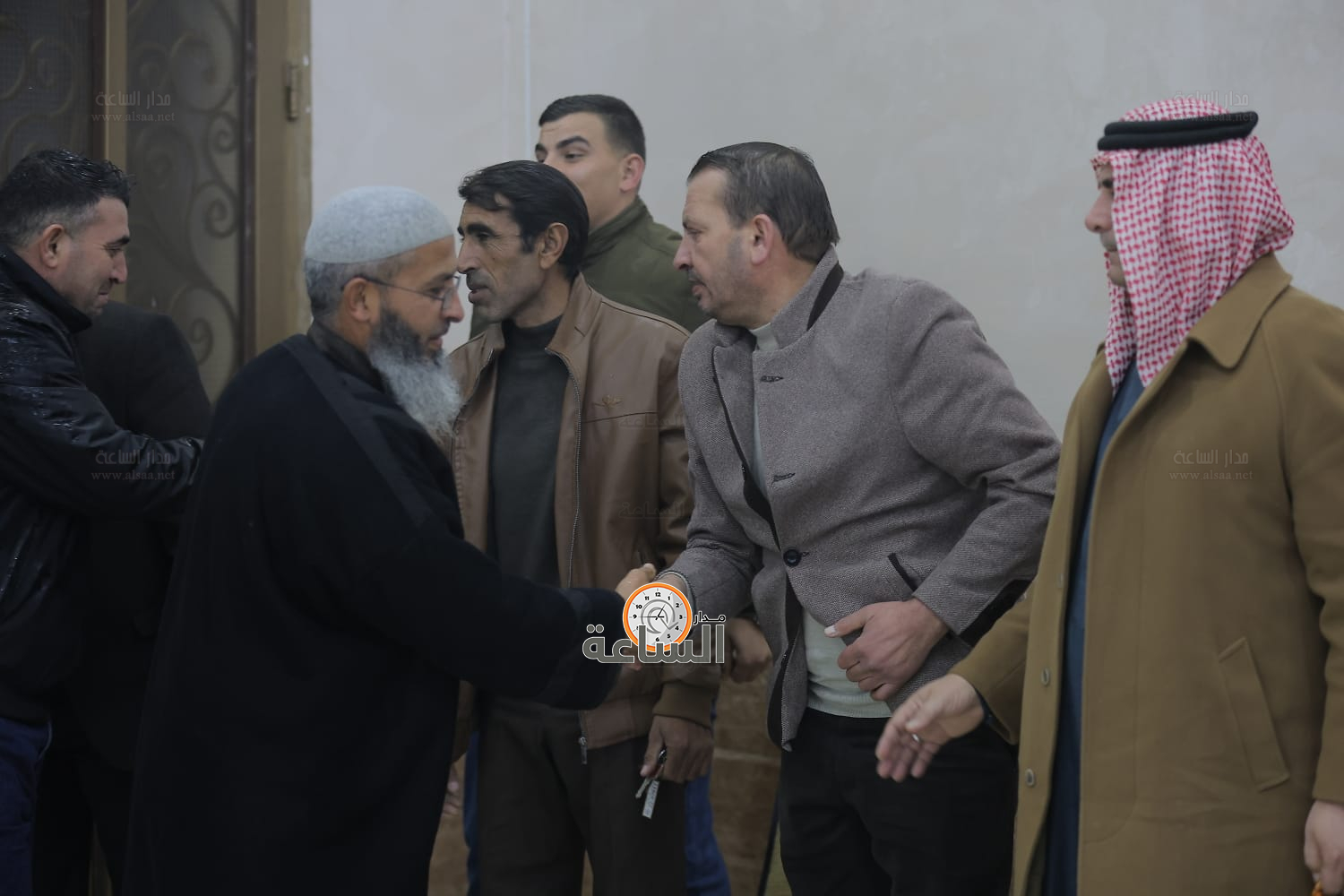 Madar Al-Saa Images 0.6776670292499423