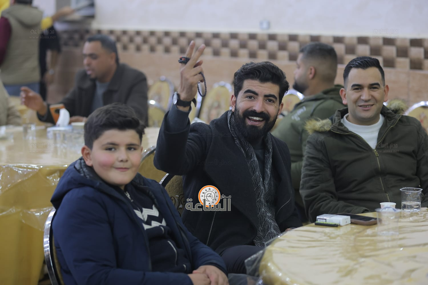 Madar Al-Saa Images 0.2424444246383186