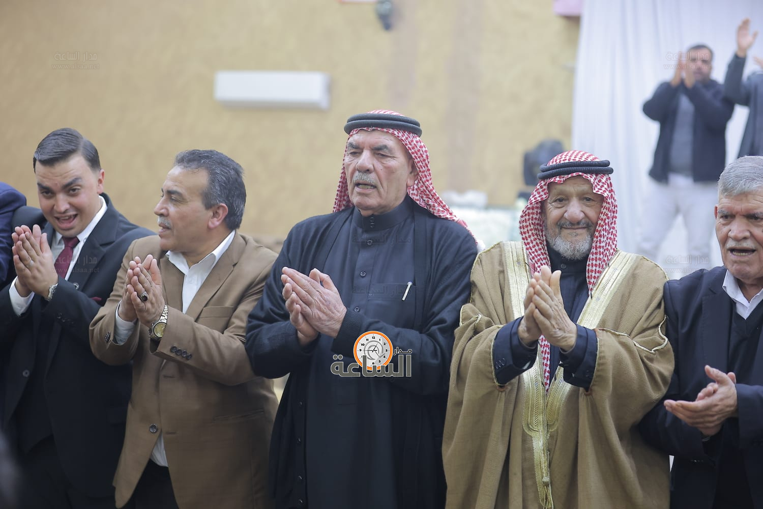 Madar Al-Saa Images 0.9402078732400713