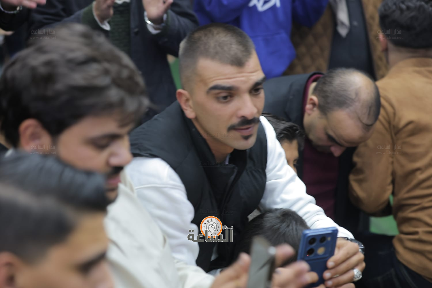 Madar Al-Saa Images 0.4287117702373958