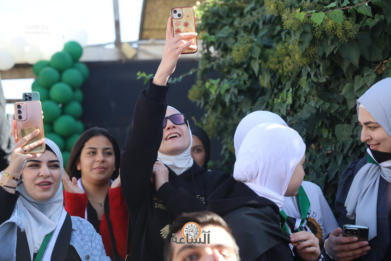 Madar Al-Saa Images 0.9414884654783183