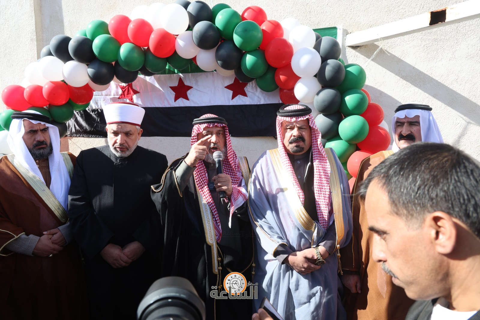 Madar Al-Saa Images 0.040416115409025455