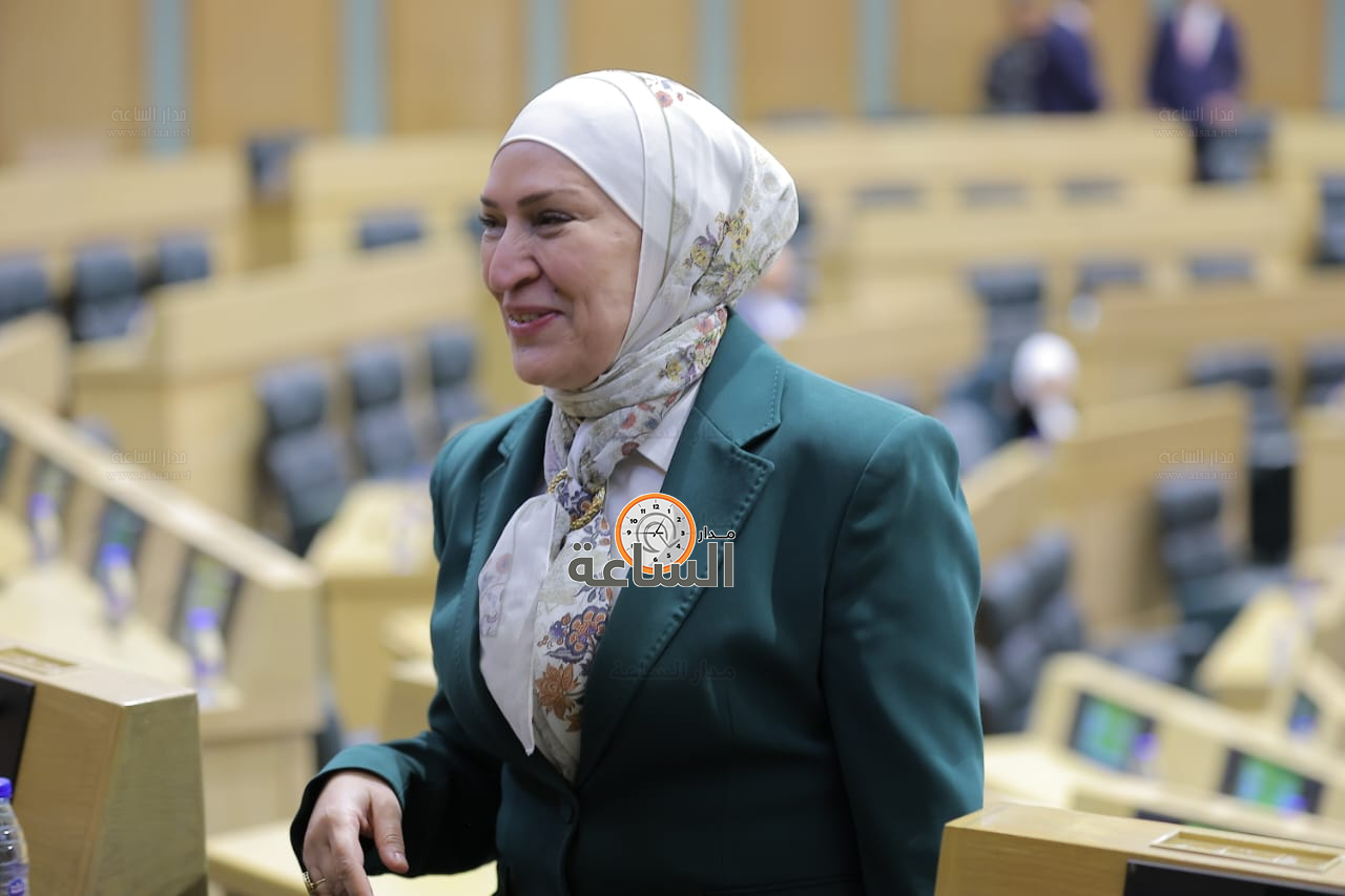 Madar Al-Saa Images 0.1912642454805057