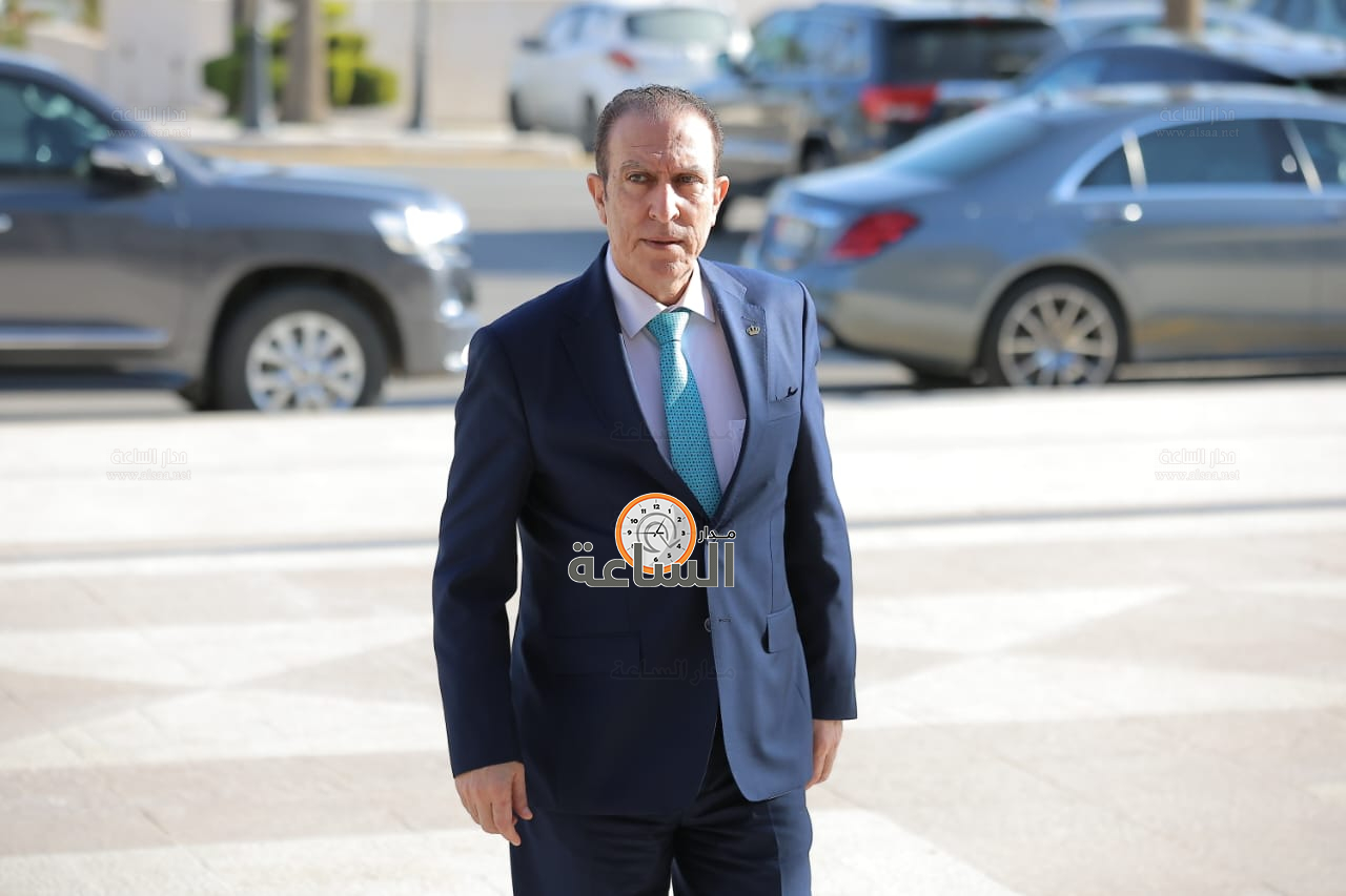 Madar Al-Saa Images 0.6116000091658342