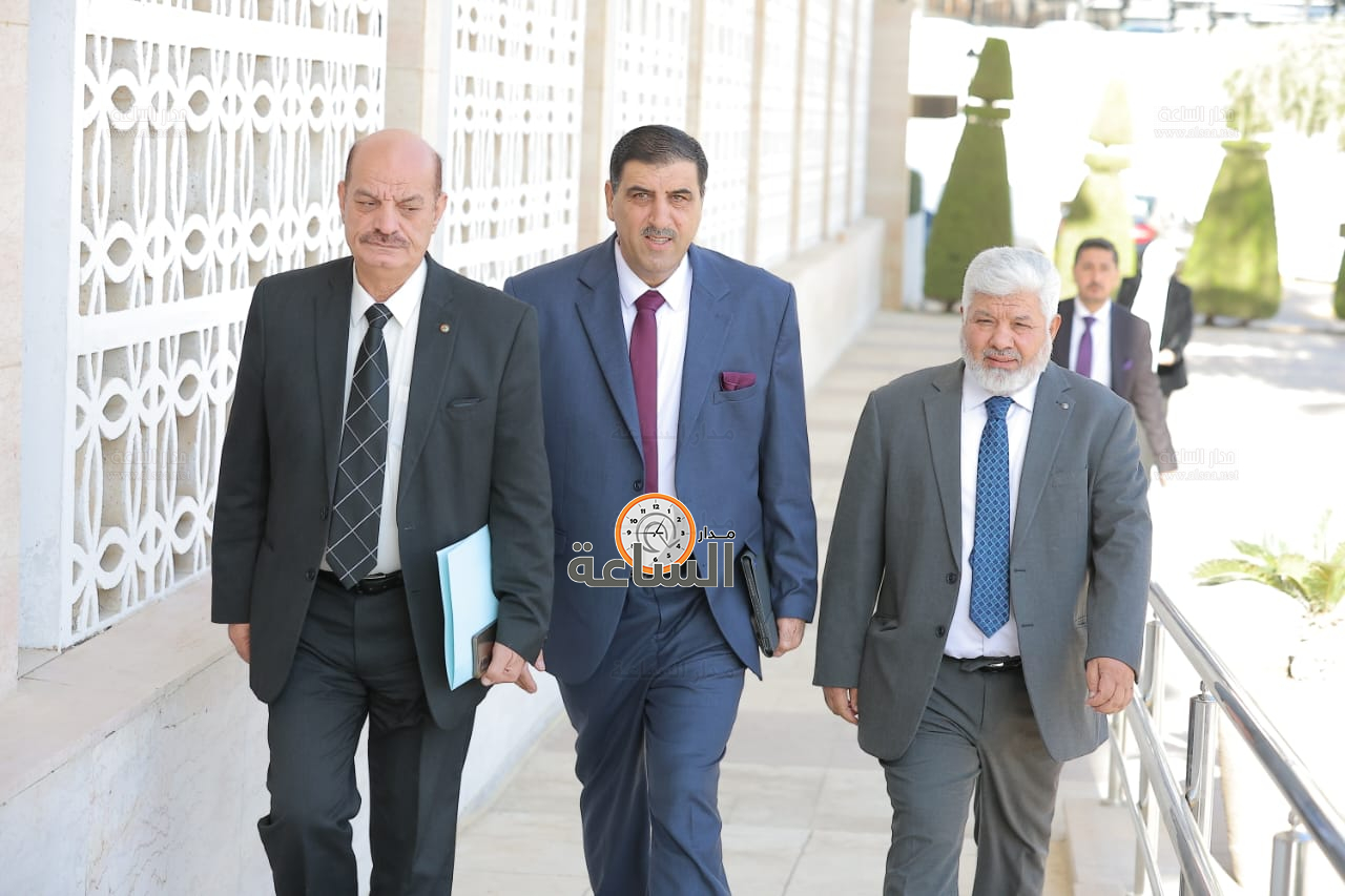 Madar Al-Saa Images 0.6688173464627253