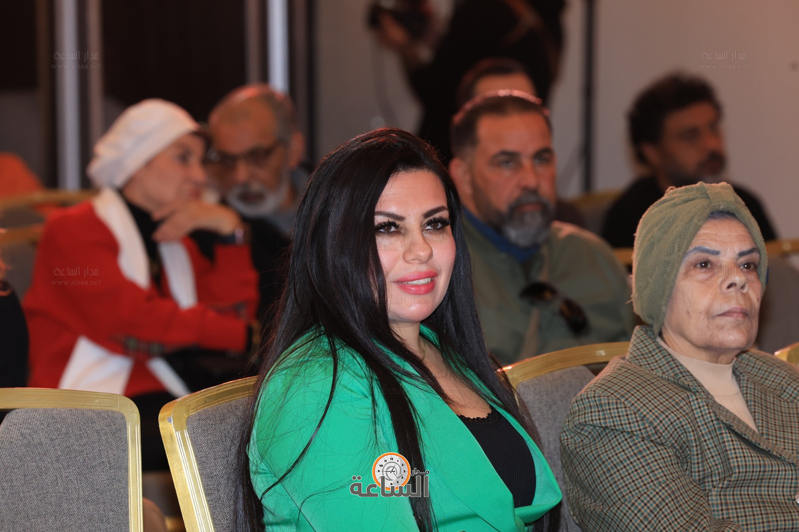 Madar Al-Saa Images 0.8703326409769981