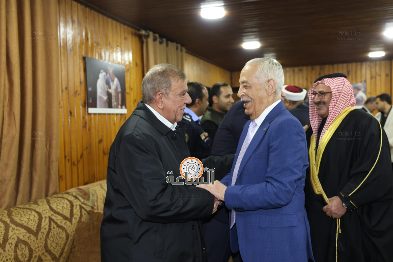 Madar Al-Saa Images 0.35573223014394784