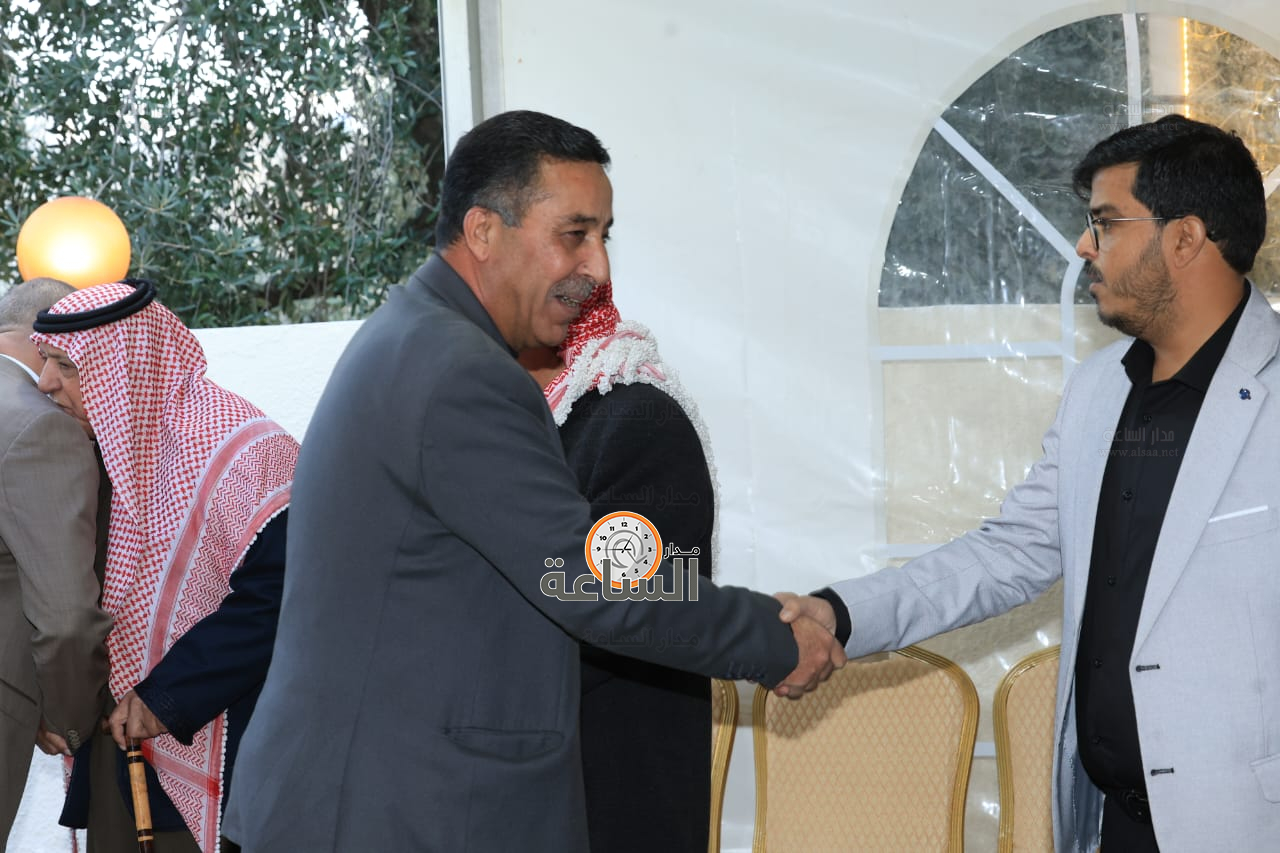 Madar Al-Saa Images 0.7636299493594664