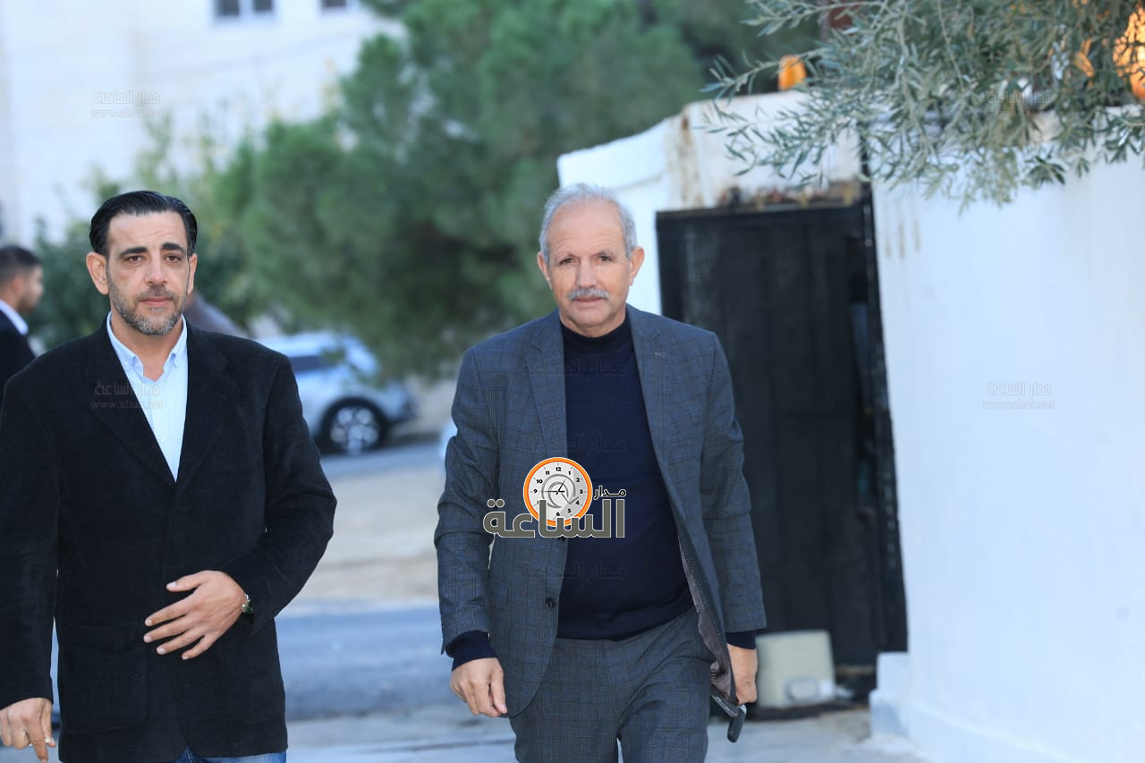 Madar Al-Saa Images 0.08218059739270855