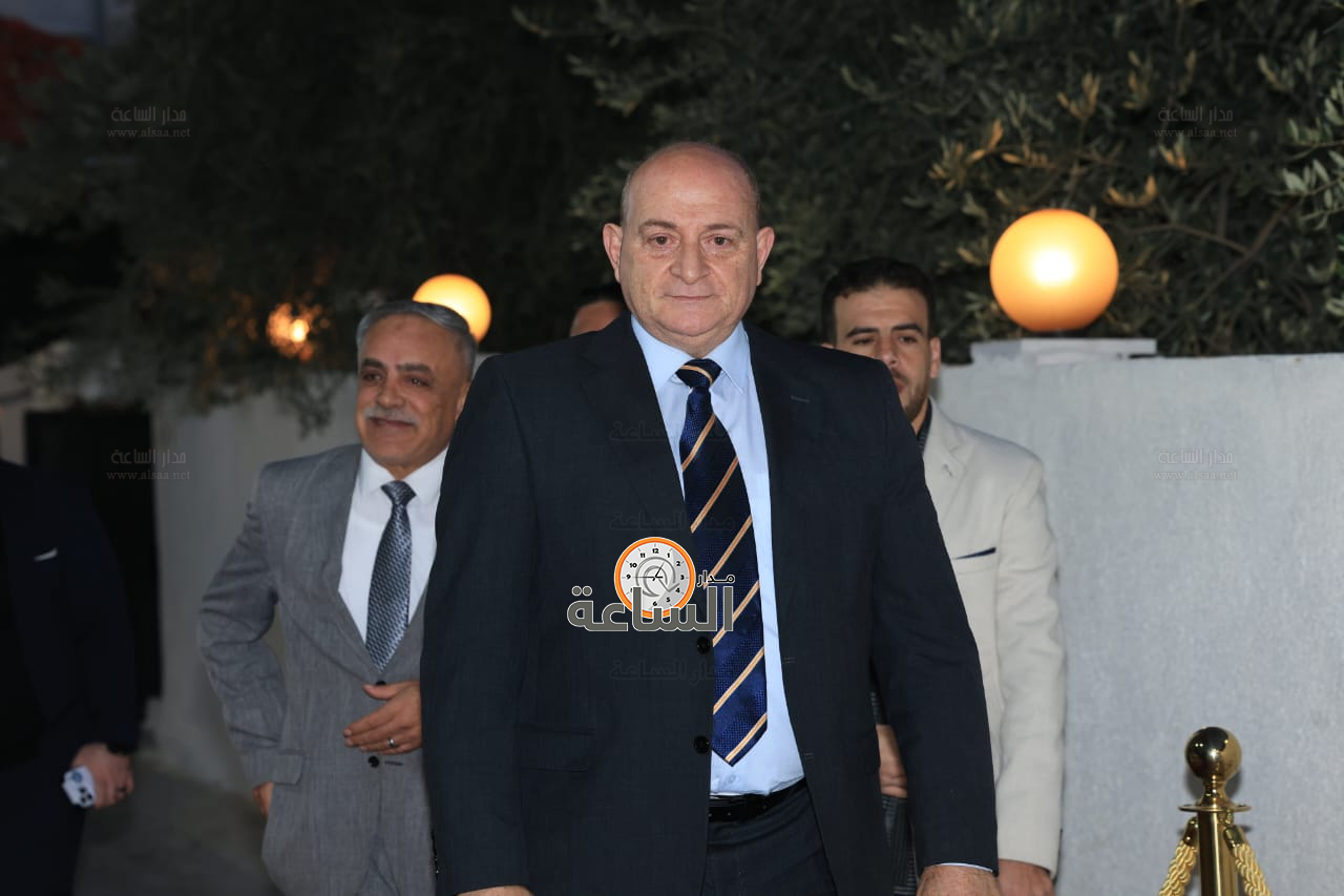 Madar Al-Saa Images 0.6773225347283508