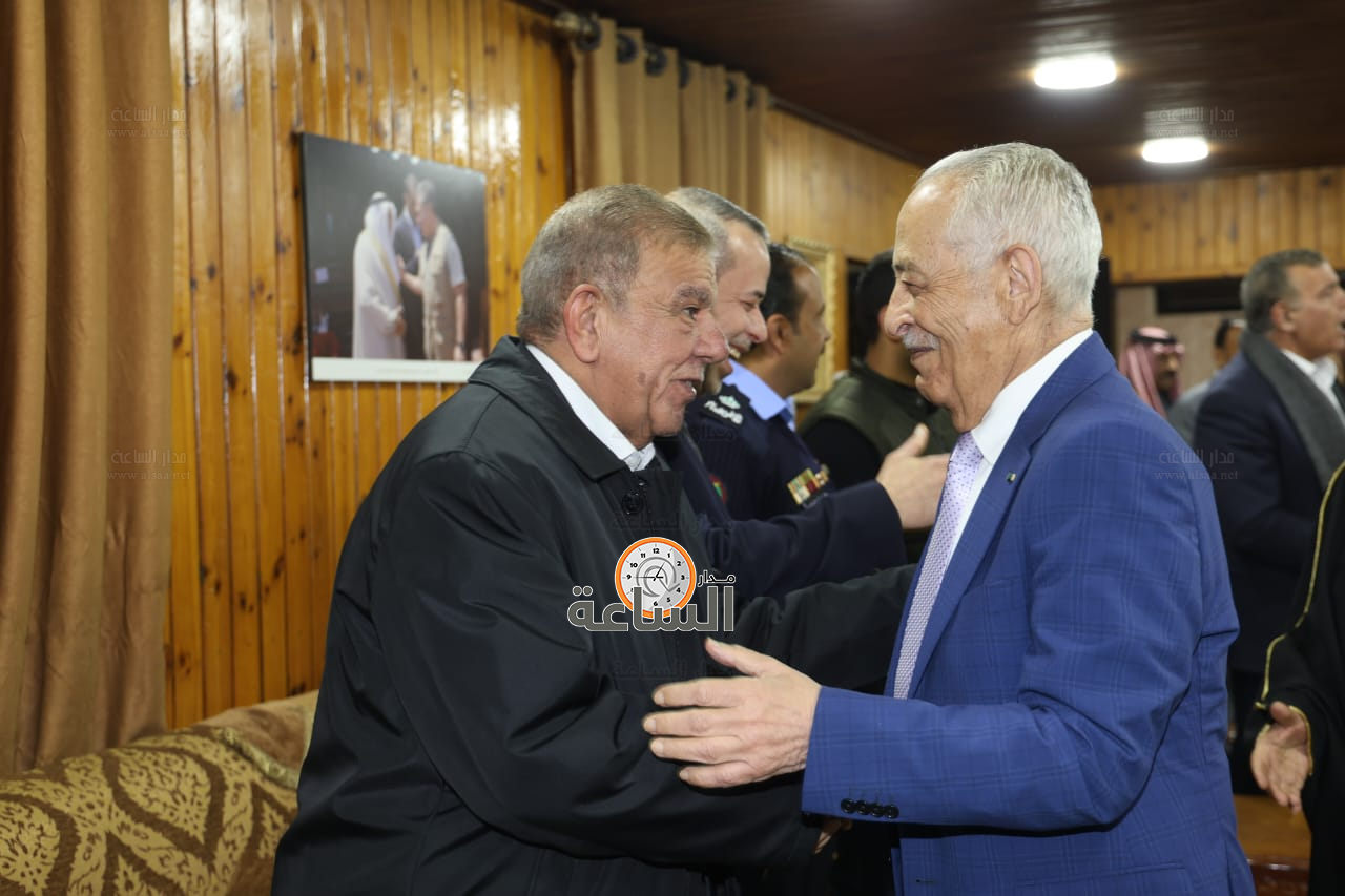 Madar Al-Saa Images 0.40810532739947847