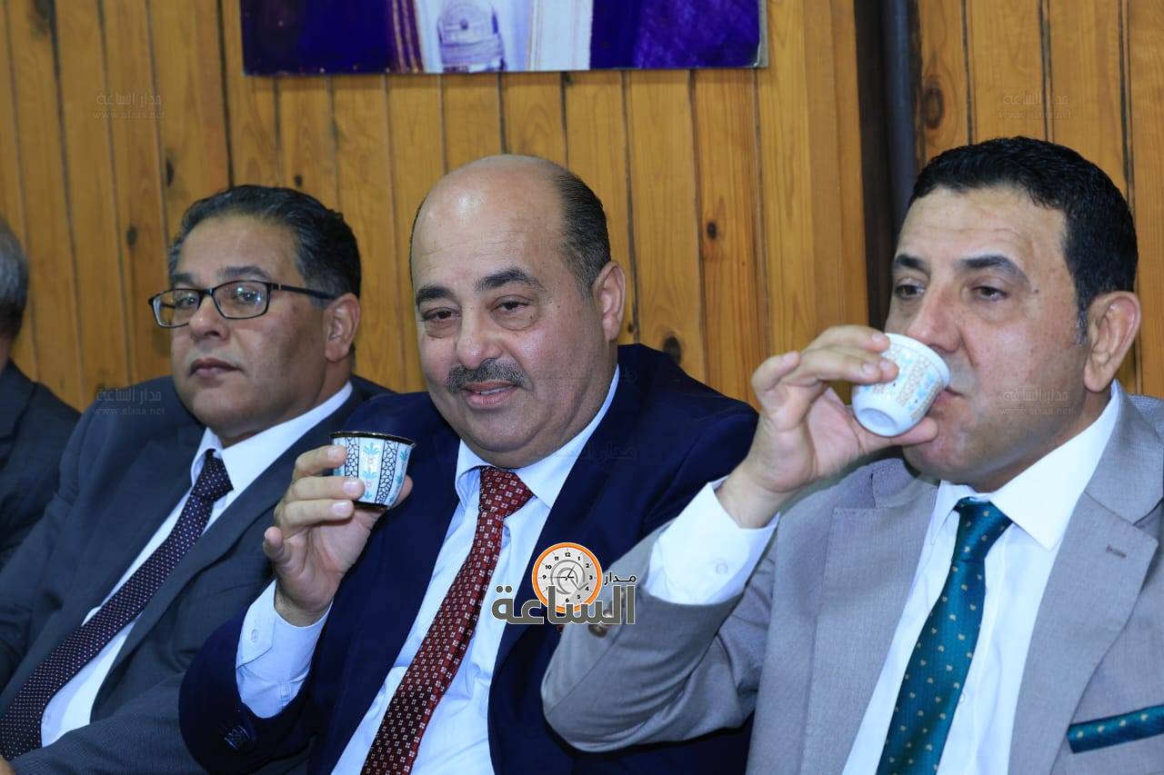 Madar Al-Saa Images 0.22454249852442765