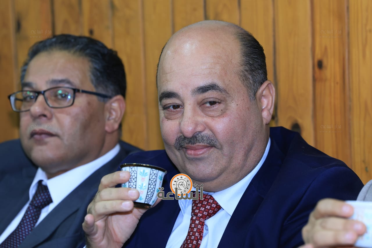 Madar Al-Saa Images 0.8042746857024917