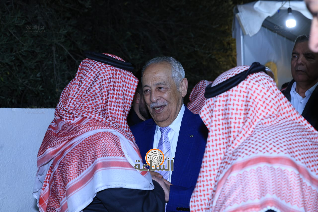 Madar Al-Saa Images 0.5593247075361202