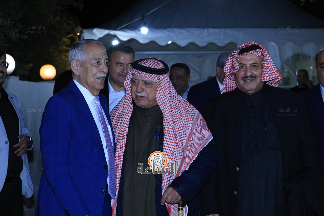 Madar Al-Saa Images 0.9801156019994628