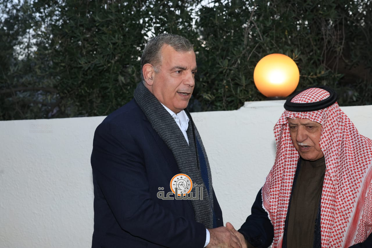 Madar Al-Saa Images 0.8078160071727997