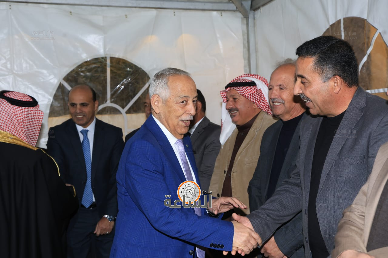 Madar Al-Saa Images 0.755734955487001