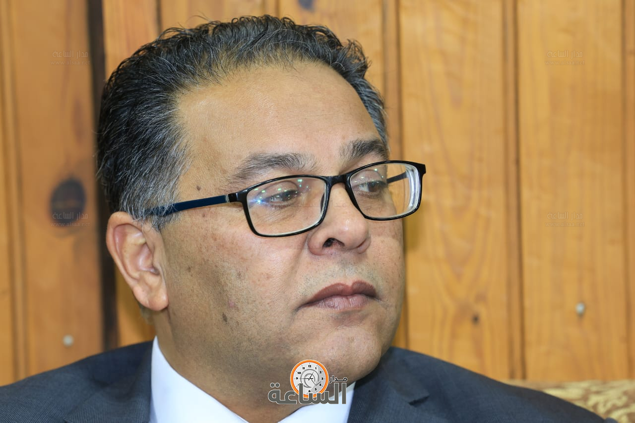 Madar Al-Saa Images 0.7183901950400505