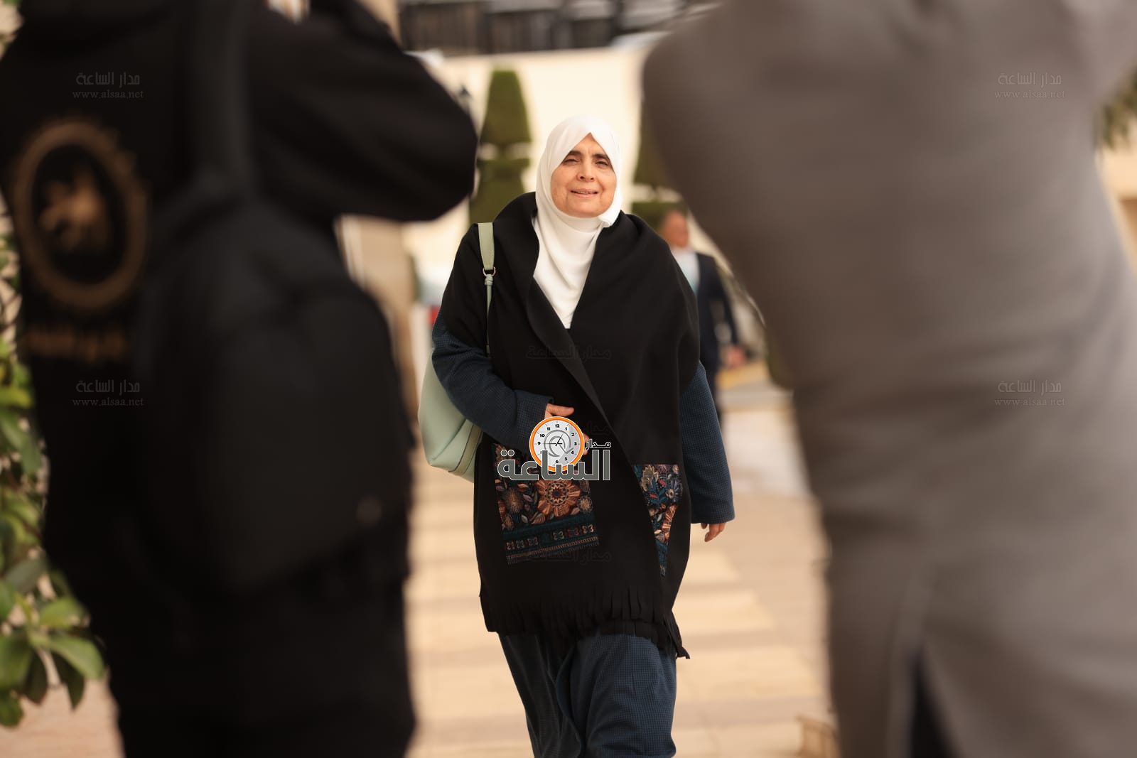 Madar Al-Saa Images 0.3983061742074261