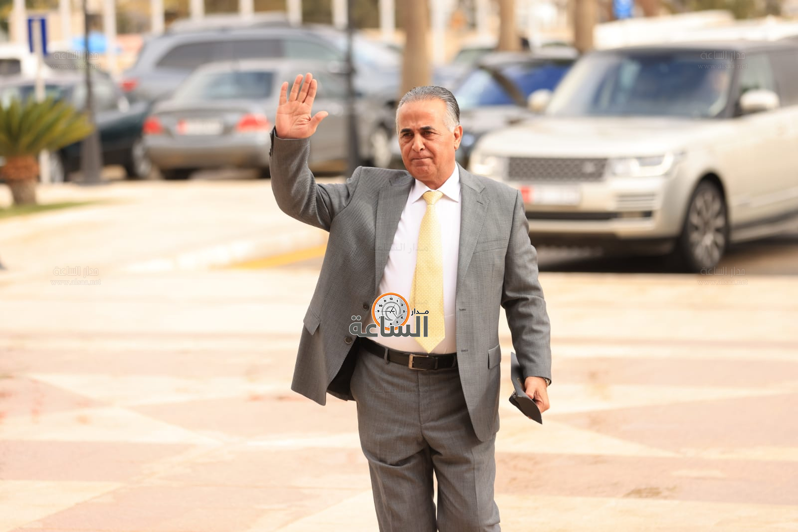 Madar Al-Saa Images 0.3170686939157965