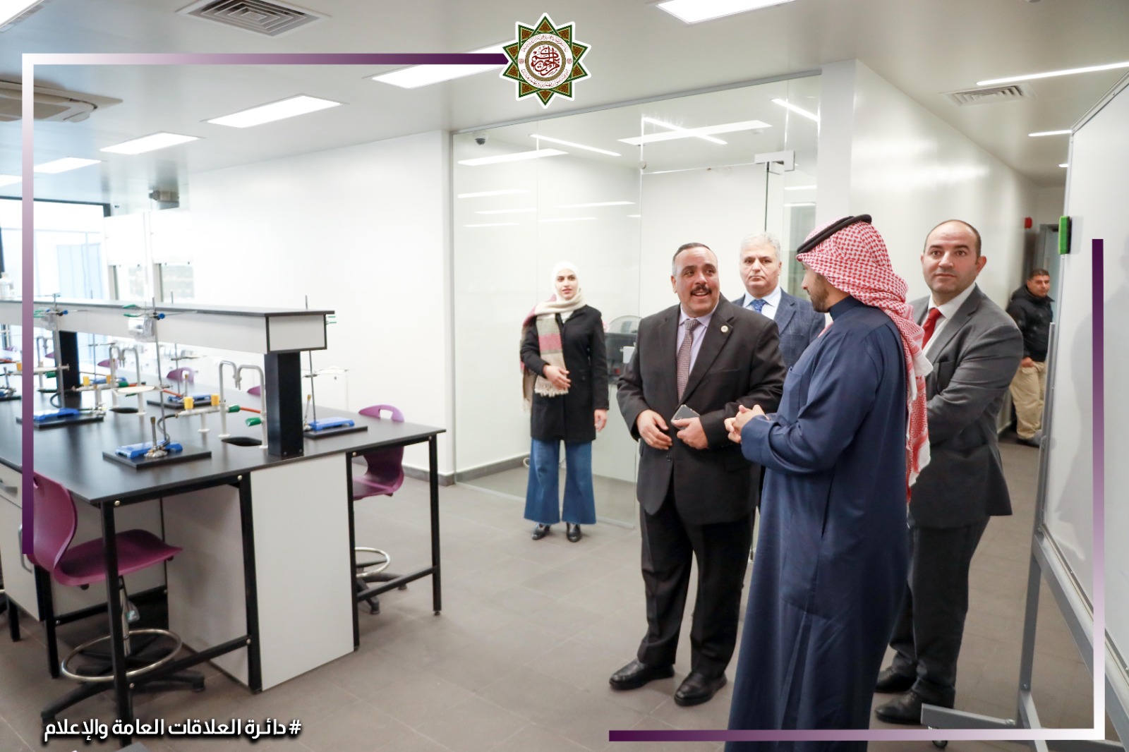 Madar Al-Saa Images 0.8802148873387031