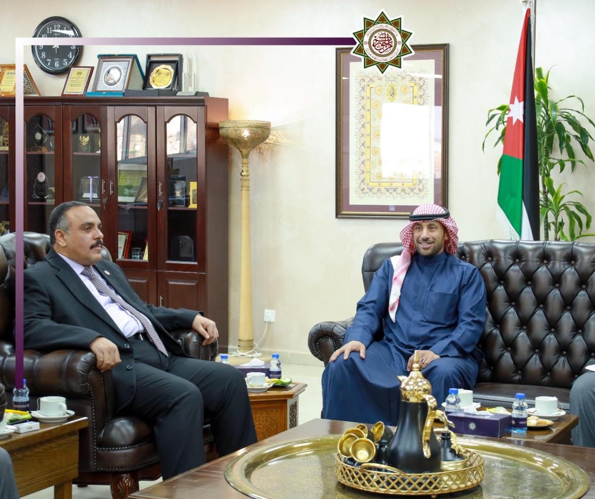 Madar Al-Saa Images 0.4672176982614572