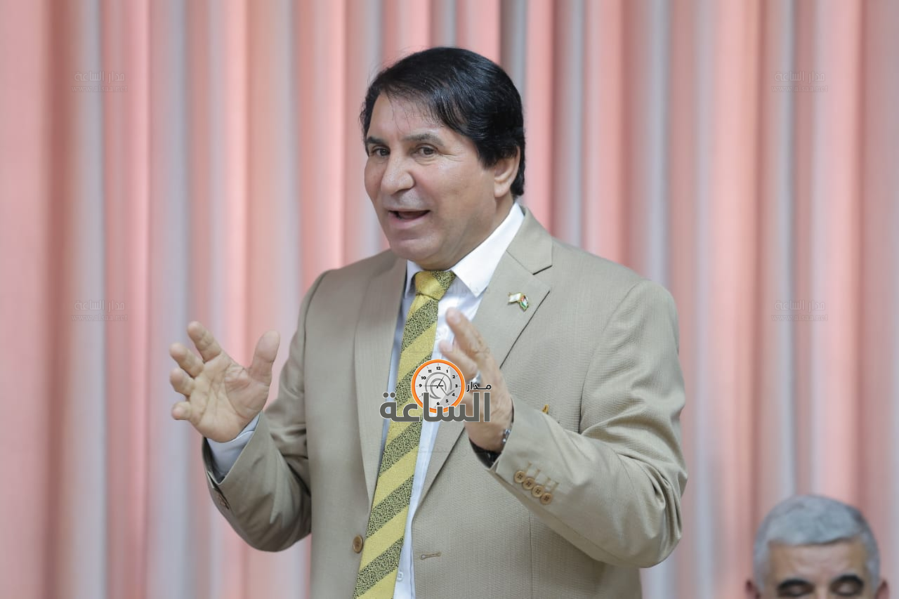 Madar Al-Saa Images 0.33753128311329617