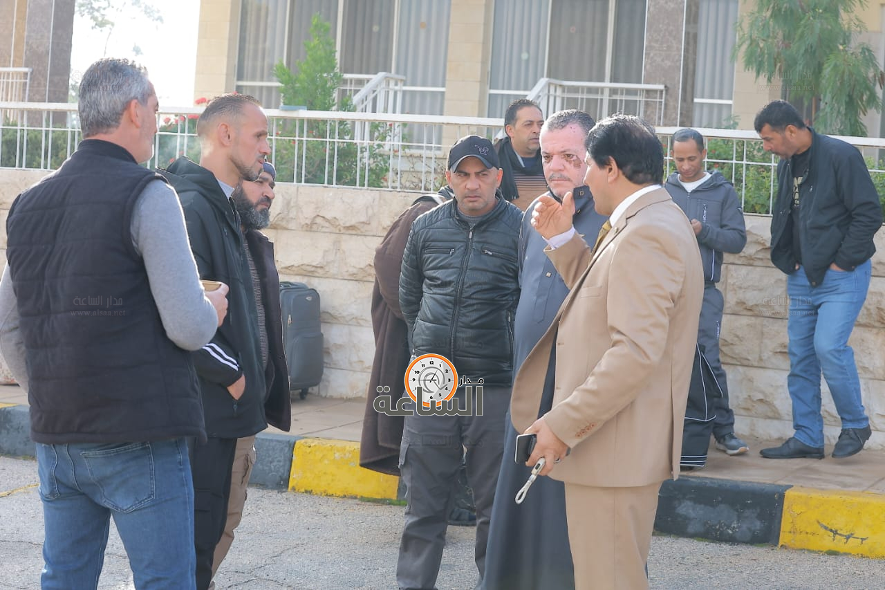 Madar Al-Saa Images 0.4282386769324098