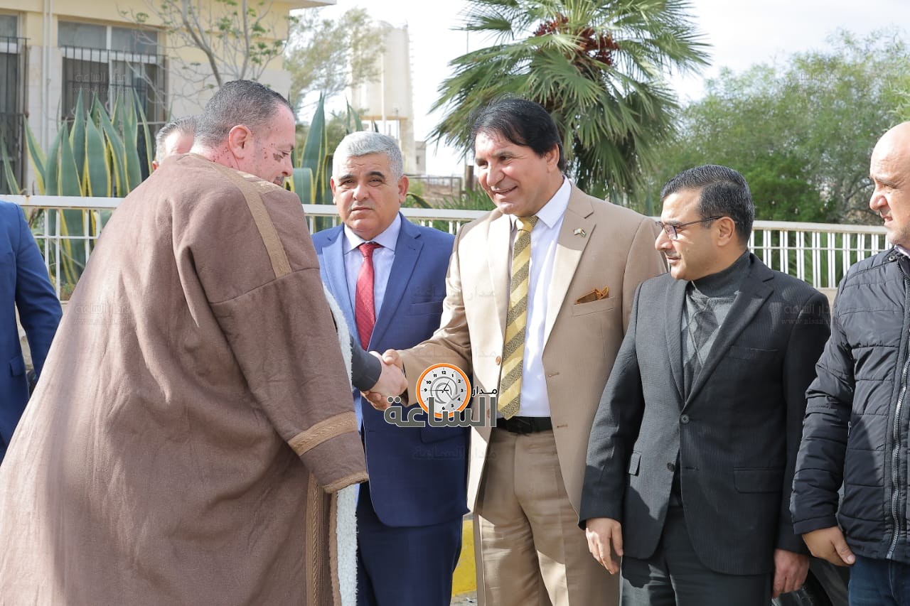 Madar Al-Saa Images 0.22916126368196188