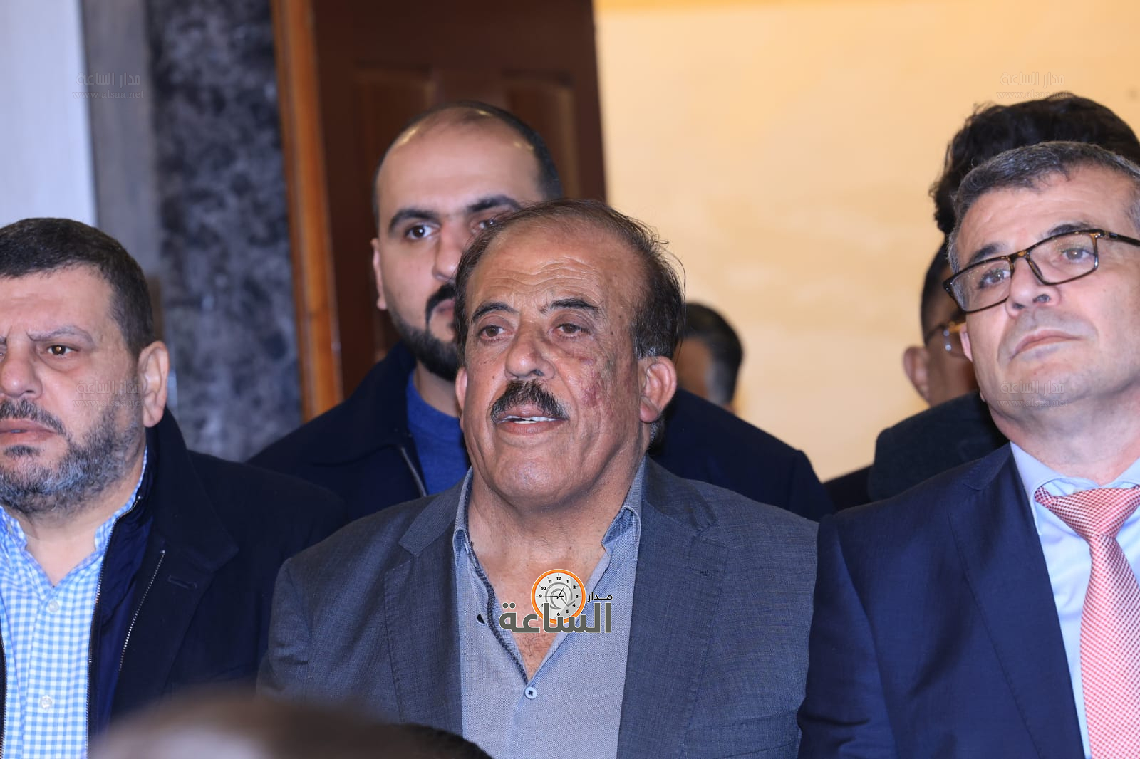 Madar Al-Saa Images 0.9395085266456714