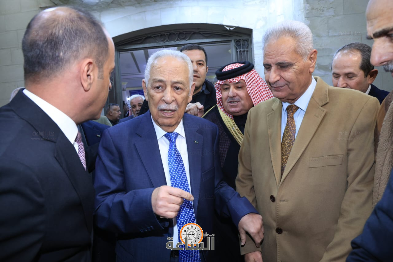 Madar Al-Saa Images 0.4584800030334619