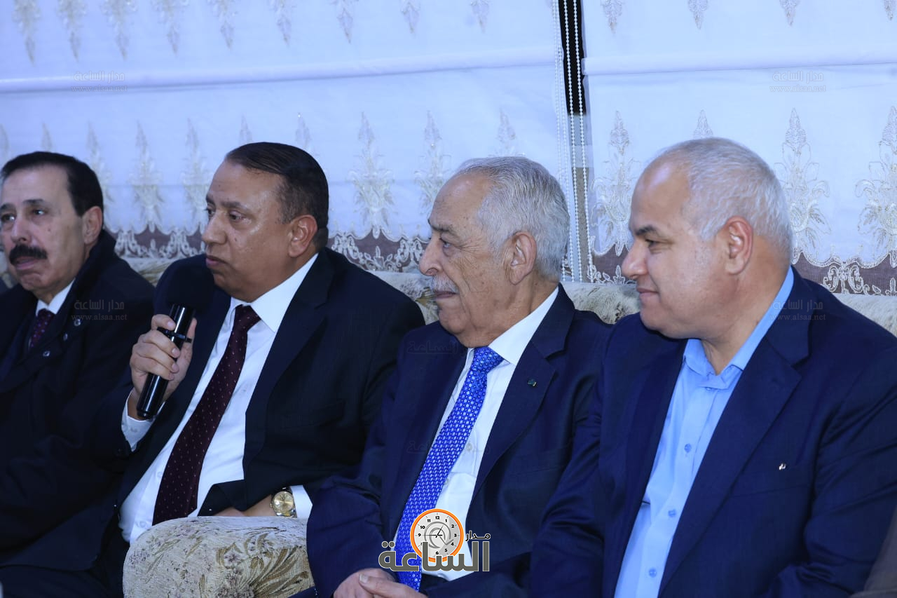 Madar Al-Saa Images 0.22093585228551305