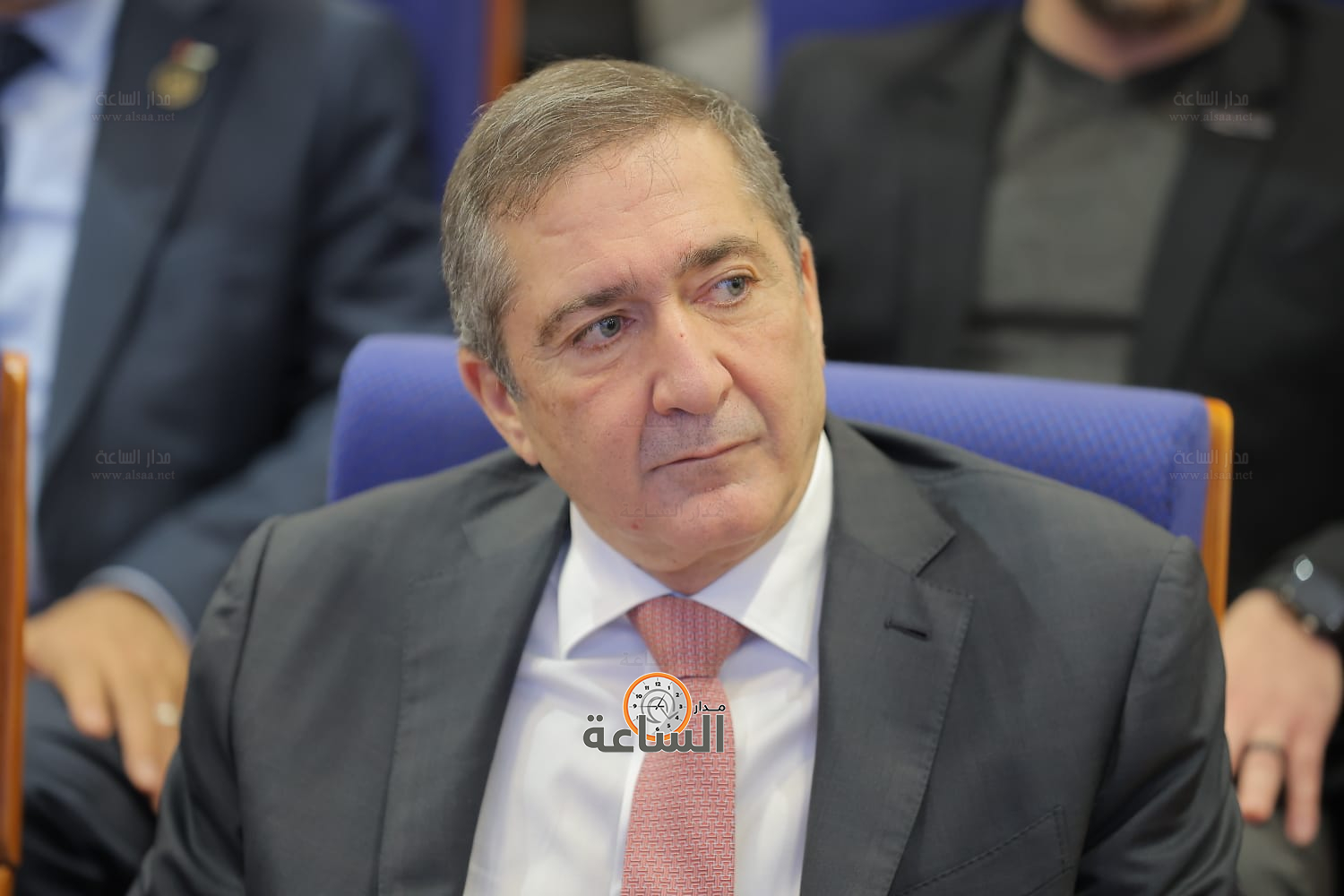 Madar Al-Saa Images 0.3986255754036445