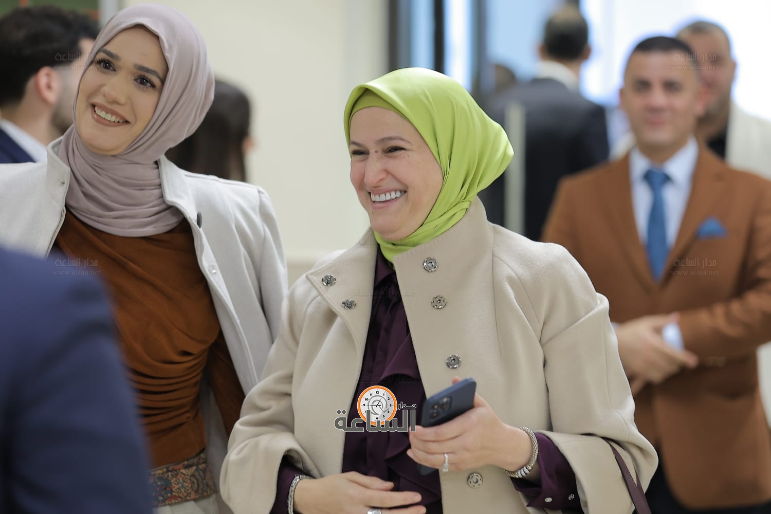 Madar Al-Saa Images 0.6441488493992567