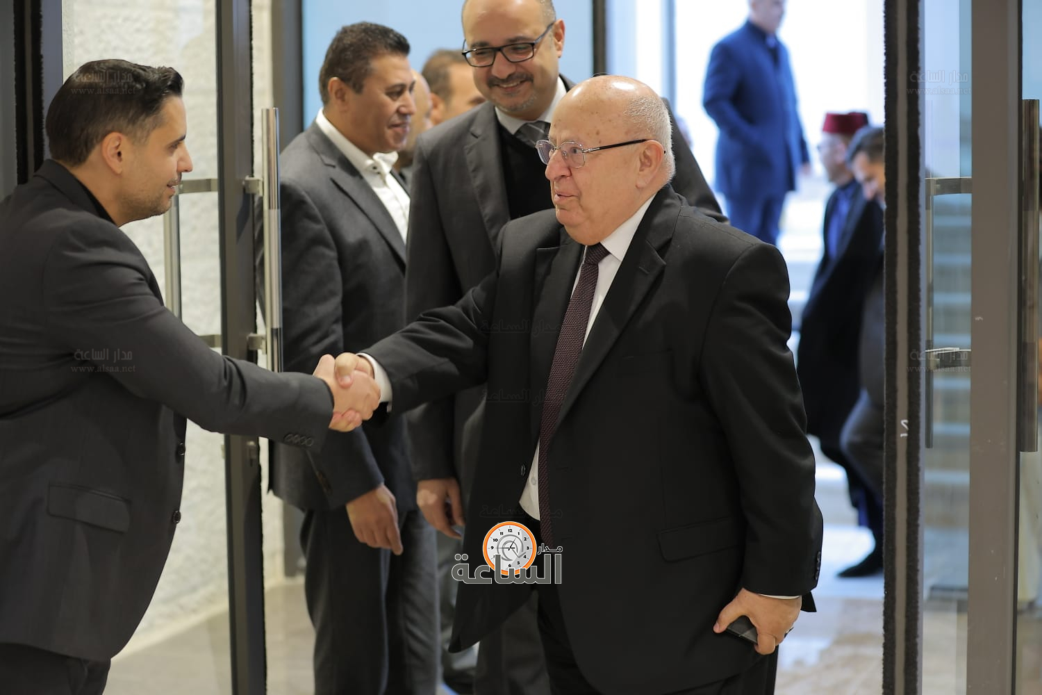 Madar Al-Saa Images 0.028002021512895103